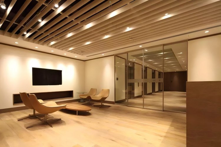 辦公室裝修中，地面裝修應(yīng)該注意的事項(xiàng)